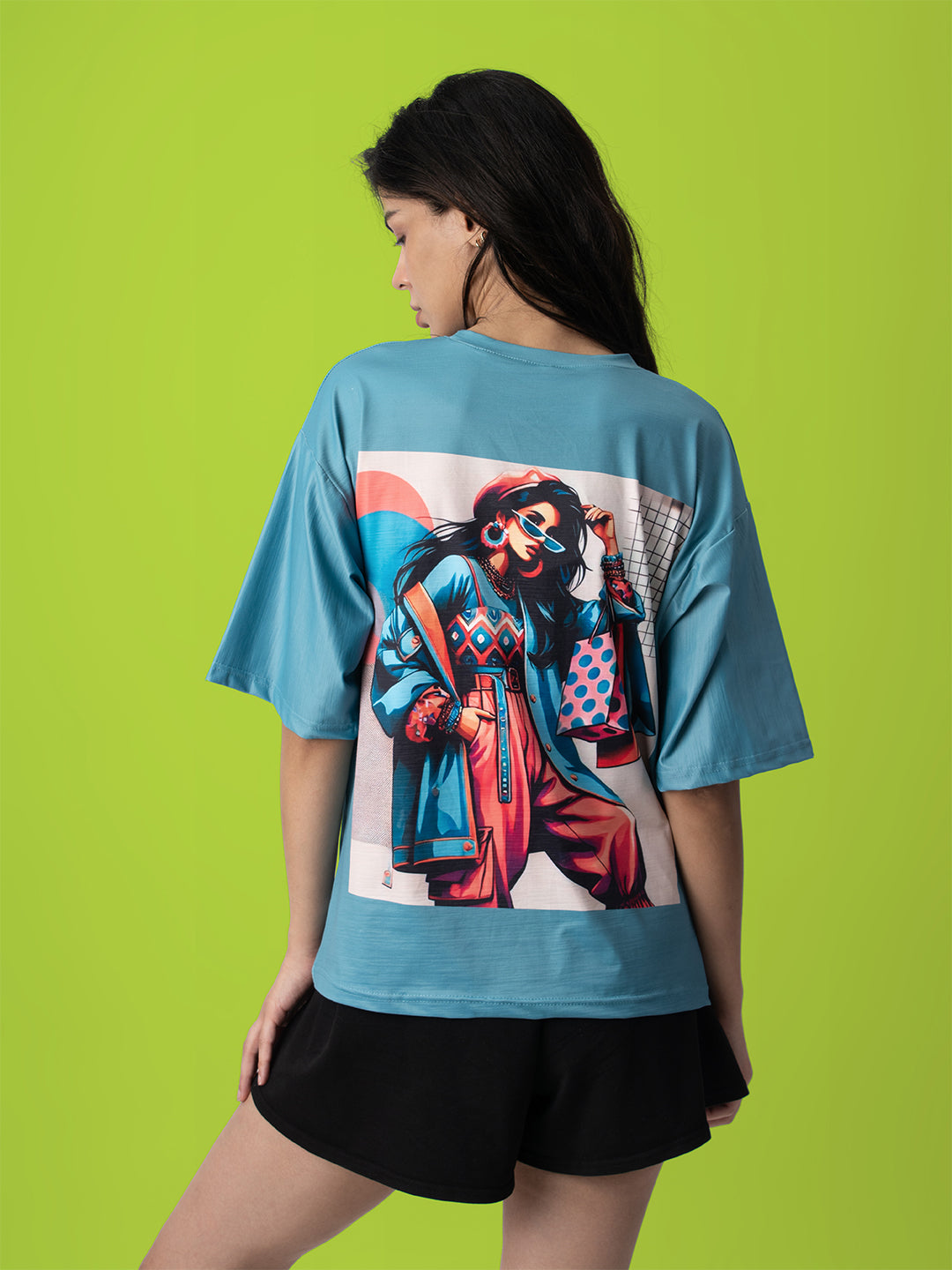Fashionista Girl Short Oversized T-Shirt
